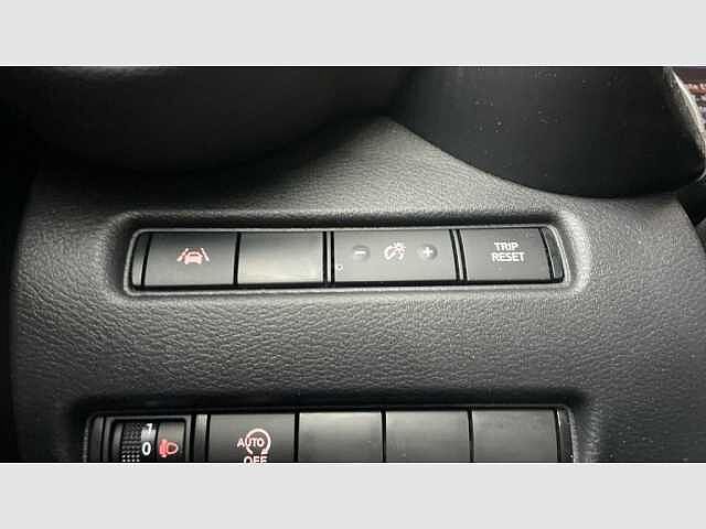Nissan JUKE DIG-T 84 kW (114 CV) 6M/T N-Connecta