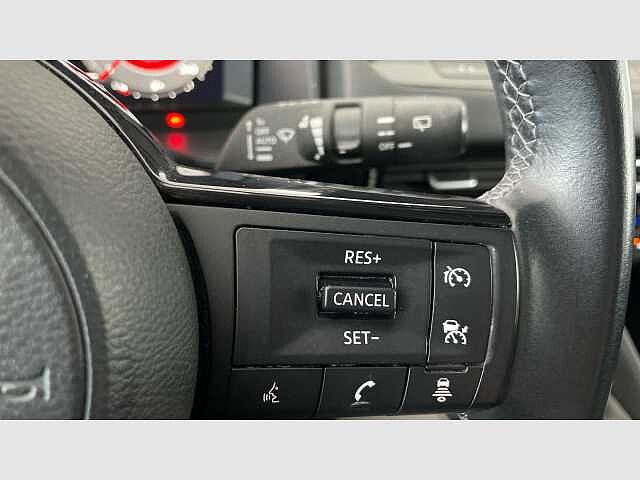 Nissan Qashqai DIG-T 103kW (140CV) mHEV 4x2 N-Connecta