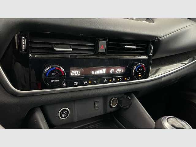 Nissan Qashqai DIG-T 103kW (140CV) mHEV 4x2 N-Connecta