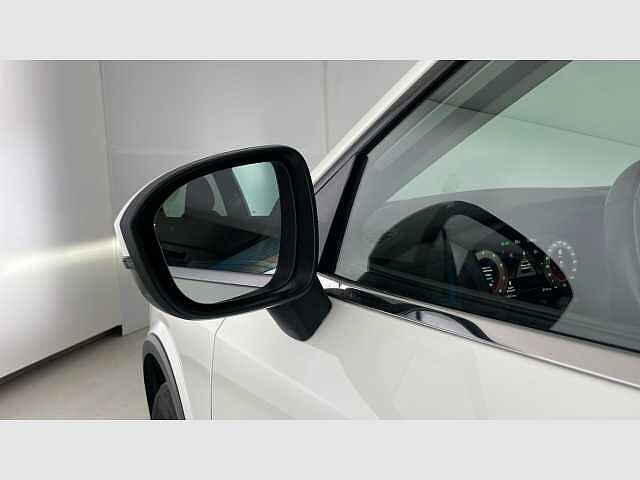 Nissan Qashqai DIG-T 103kW (140CV) mHEV 4x2 N-Connecta