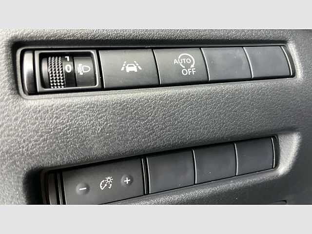 Nissan Qashqai DIG-T 103kW (140CV) mHEV 4x2 N-Connecta