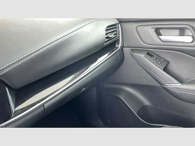 Nissan Qashqai DIG-T 103kW (140CV) mHEV 4x2 N-Connecta