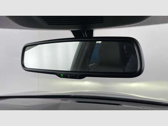 Nissan Qashqai DIG-T 103kW (140CV) mHEV 4x2 N-Connecta