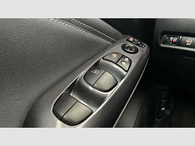 Nissan JUKE DIG-T 84 kW (114 CV) DCT 7 V N-Connecta