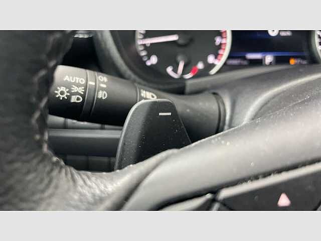 Nissan JUKE DIG-T 84 kW (114 CV) DCT 7 V N-Connecta