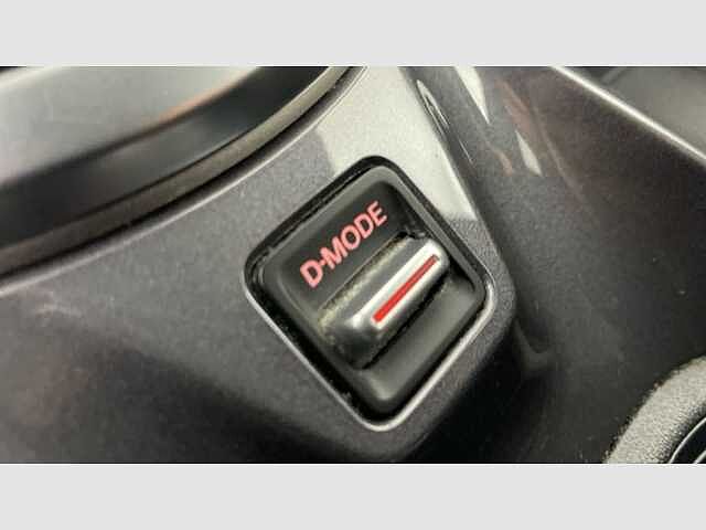 Nissan JUKE DIG-T 84 kW (114 CV) 6M/T Tekna