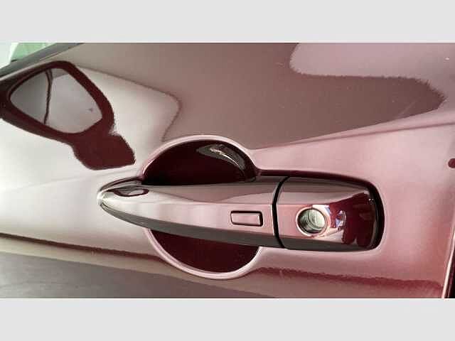 Nissan JUKE DIG-T 84 kW (114 CV) 6M/T Tekna