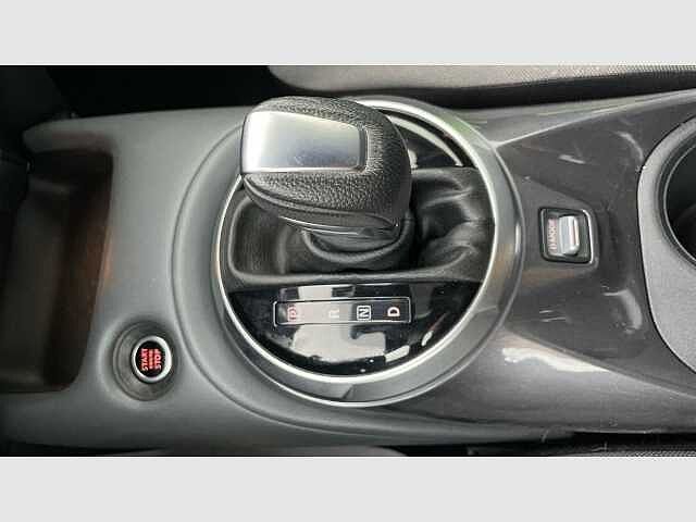 Nissan JUKE DIG-T 84 kW (114 CV) DCT 7V N-Connecta