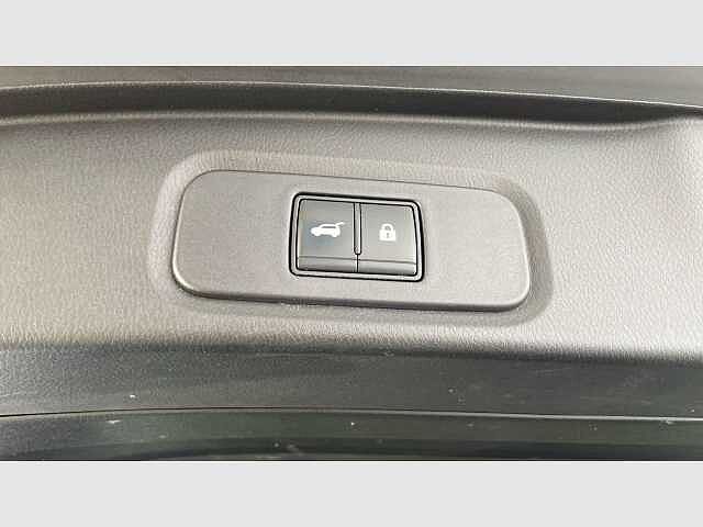 Nissan Qashqai DIG-T 103kW (140CV) mHEV 4x2 Tekna