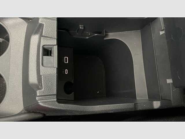 Nissan Qashqai DIG-T 103kW (140CV) mHEV 4x2 N-Connecta