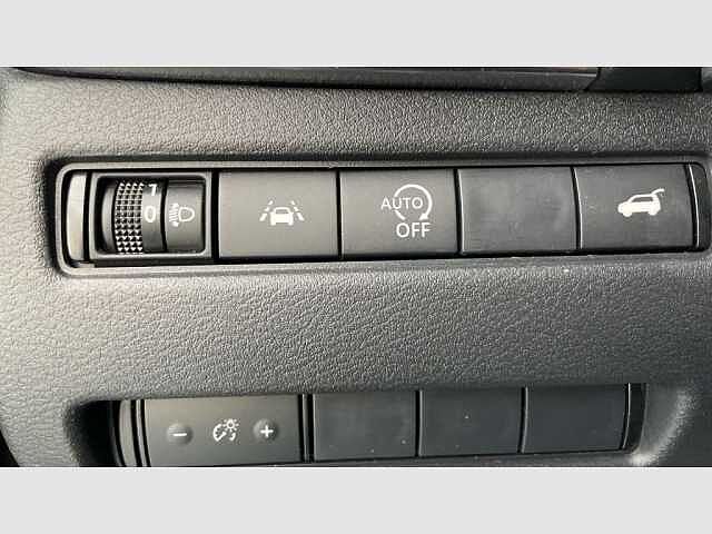 Nissan Qashqai DIG-T 103kW (140CV) mHEV 4x2 N-Connecta