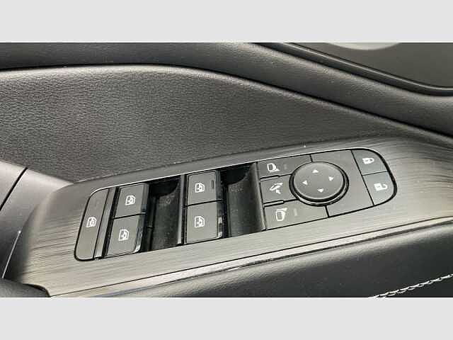 Nissan Qashqai DIG-T 103kW (140CV) mHEV 4x2 N-Connecta