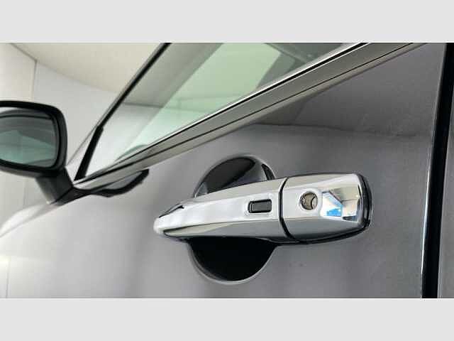 Nissan Qashqai DIG-T 103kW (140CV) mHEV 4x2 N-Connecta