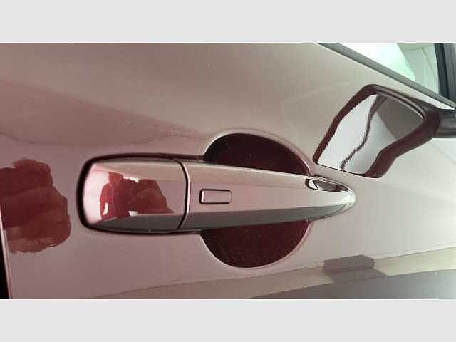 Nissan JUKE DIG-T 84 kW (114 CV) DCT 7V N-Connecta