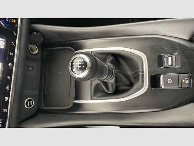 Nissan Qashqai DIG-T 103kW (140CV) mHEV 4x2 N-Connecta