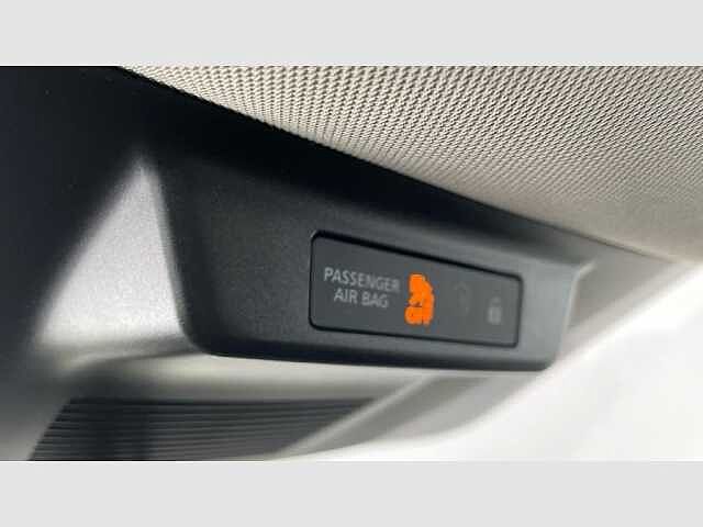 Nissan Qashqai DIG-T 103kW (140CV) mHEV 4x2 N-Connecta