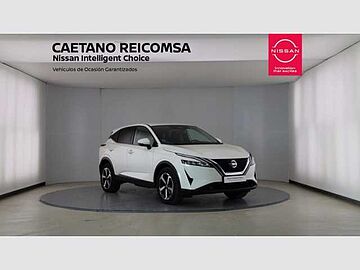 Nissan Qashqai DIG-T 103kW (140CV) mHEV 4x2 N-Connecta Sapporo White (sólido)
